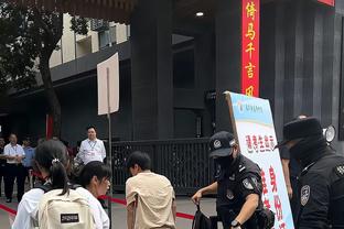 克莱赞追梦：传统大前锋没法防他 如果没有他一切都不会奏效