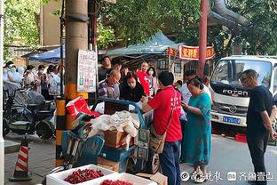 曼晚：图赫尔对执教曼联有兴趣，但曼联是否对他有意还有待观察